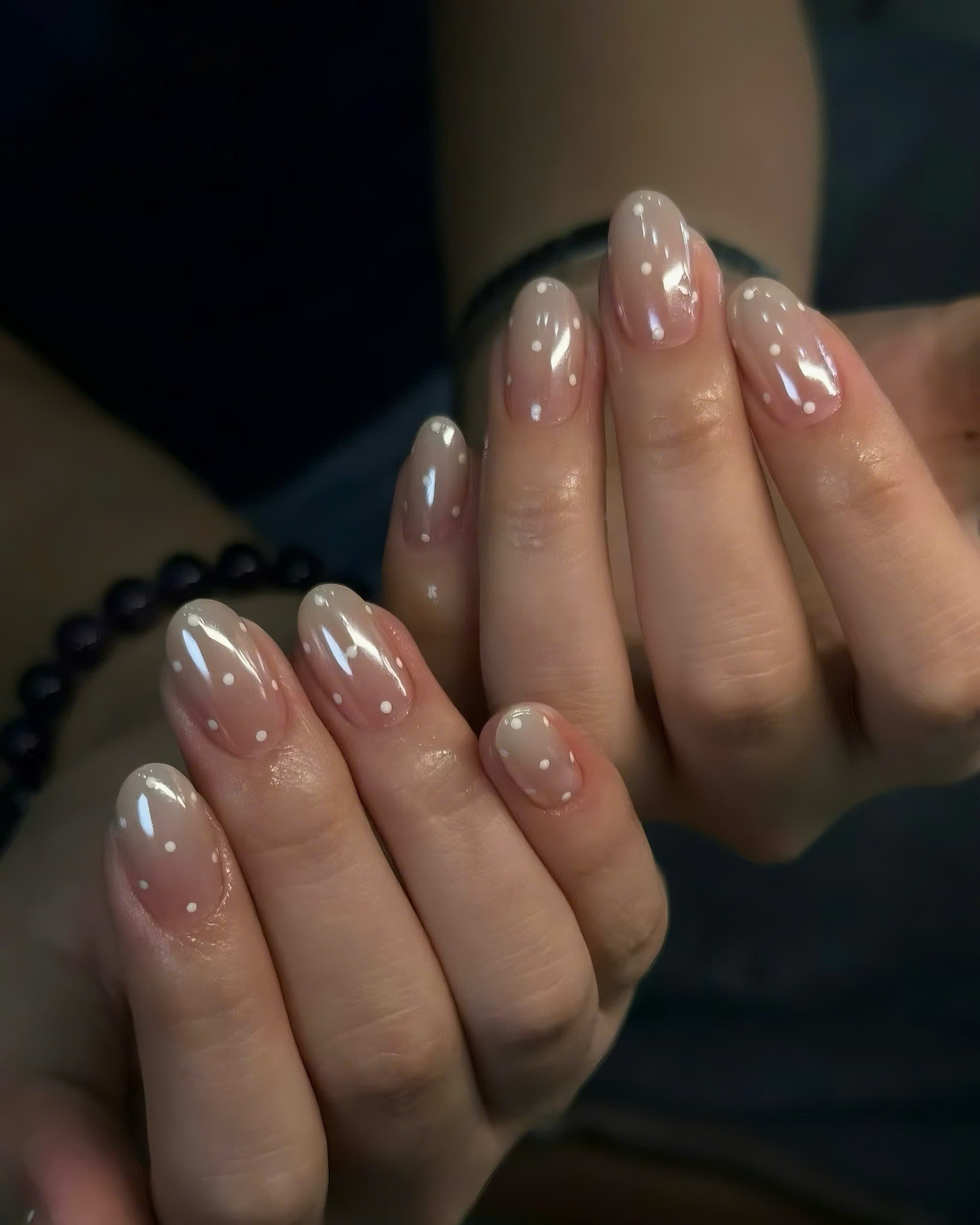 Mẫu nail ombre xu hướng tại Umee Nails Studio Phú Nhuận